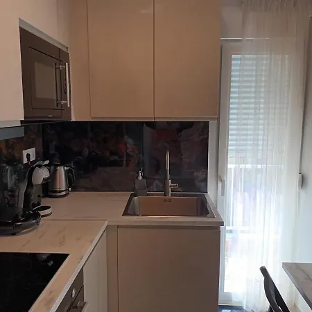 Apartment Georgia