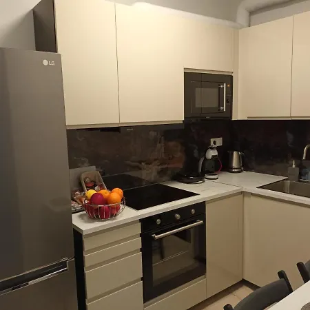 Georgia Apartment